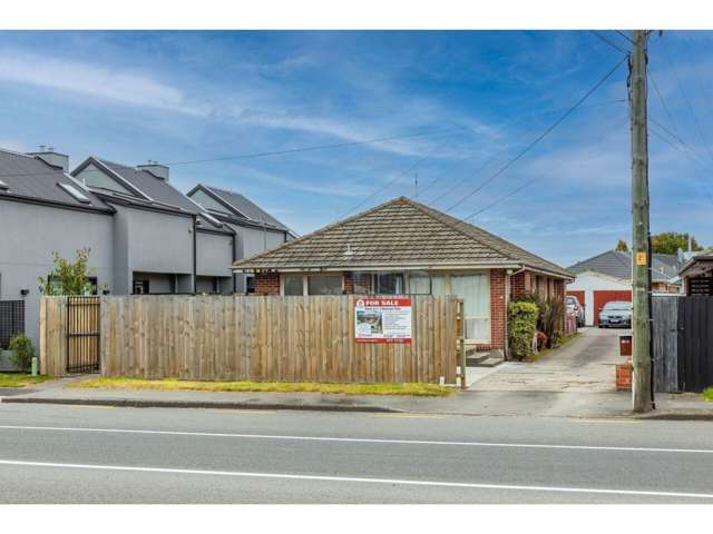 1 & 2/25 Hills Road Saint Albans_3