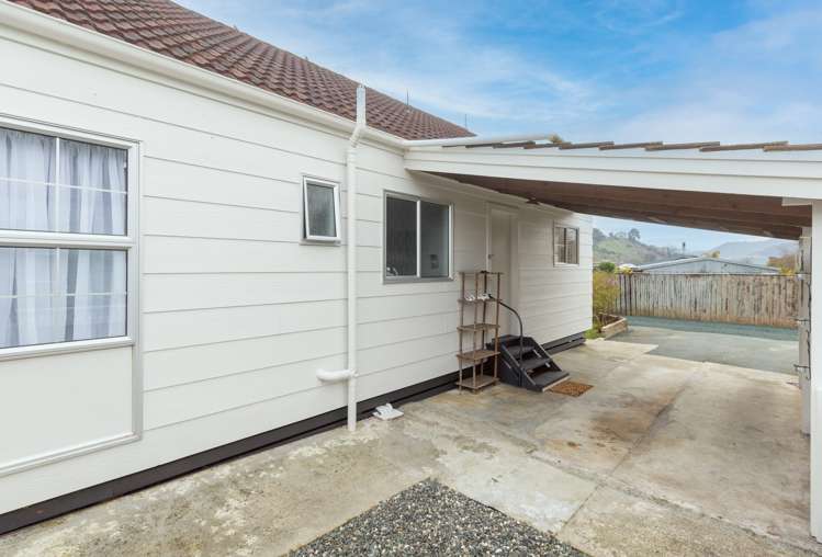 14 Emano Street Toi Toi_15