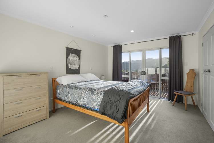 34 Pencarrow Crescent Wainuiomata_14