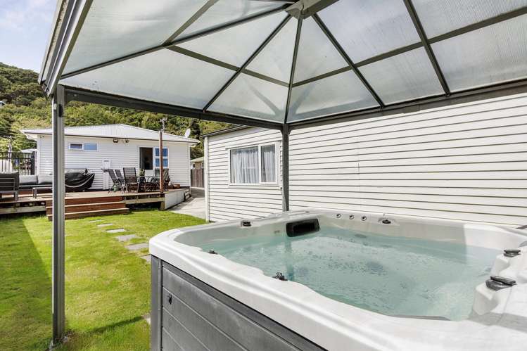 24 Petrie Street Wainuiomata_5