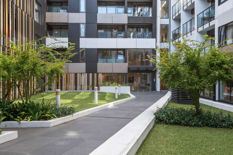 1505/438 Queen Street City Centre_11