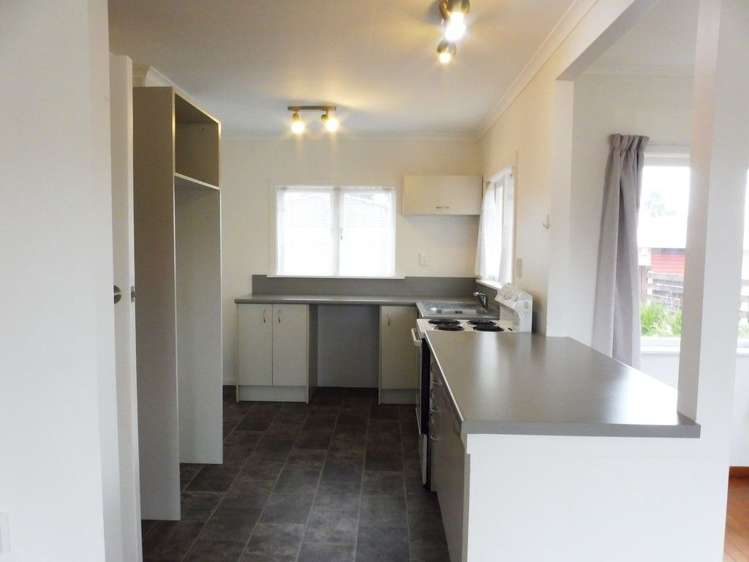 1/9 Cameron Street Papakura_2
