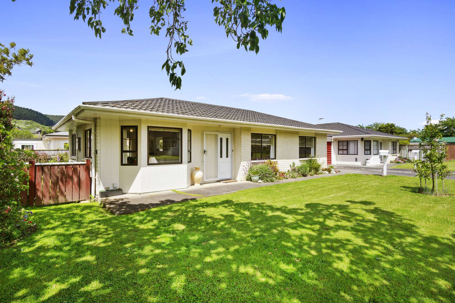 16 Rossiter Street Tawa_0