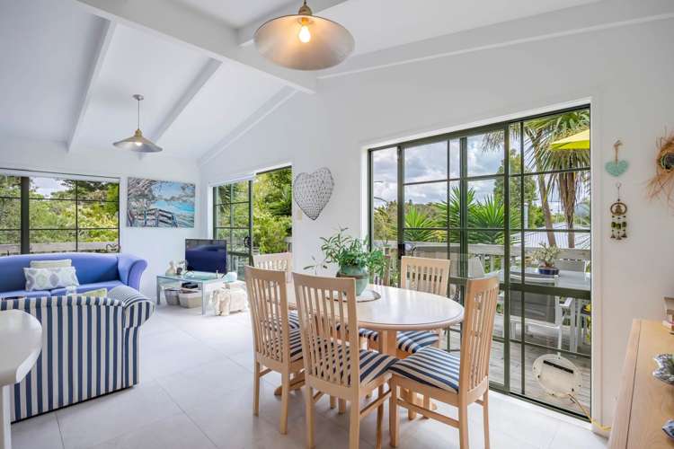 2/92 Coronation Road Hillcrest_5