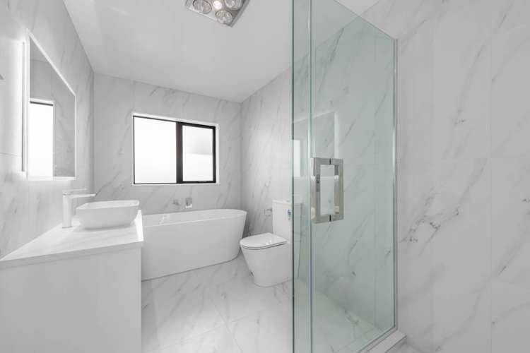 6 Ballyliffin Drive Flat Bush_10