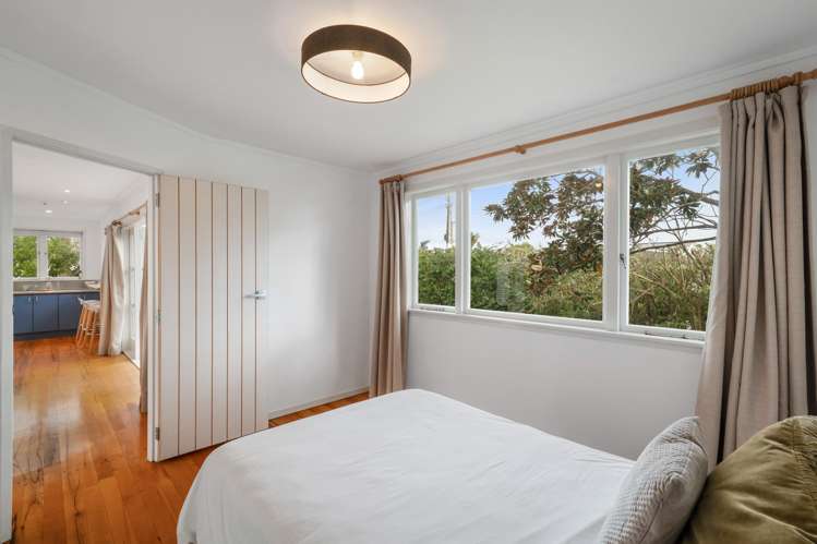 36 Seaview Ave Te Puru_9