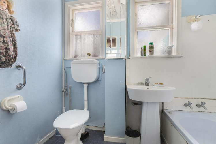 4 Santos Place Onehunga_13