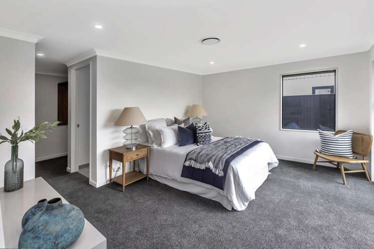 29 Candlesticks Crescent Lincoln_13