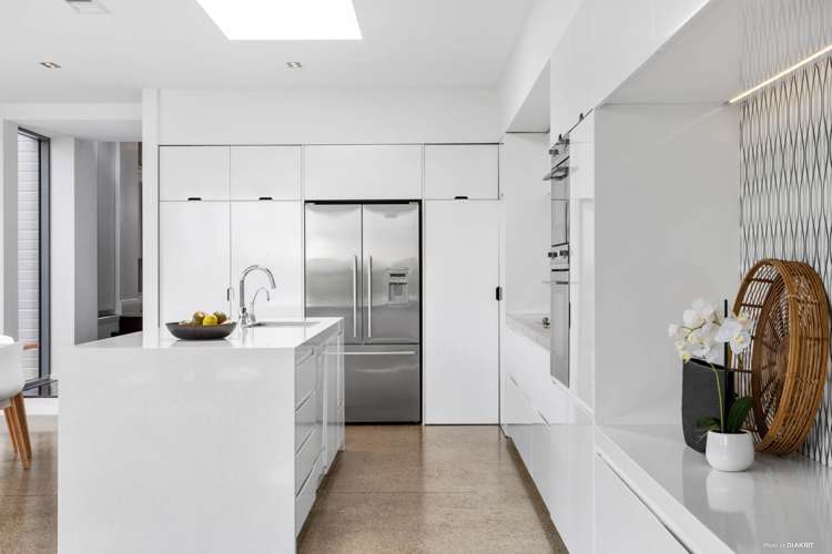 27 Rocklands Avenue Mount Eden_11