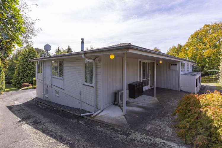 74 Taharepa Road Hilltop_21