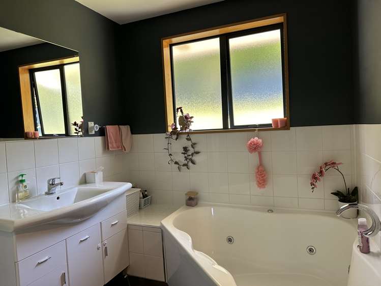 187 Jollie Street Hokitika_18