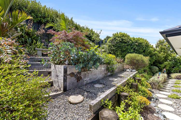 22 Laly Haddon Place Matakana_16