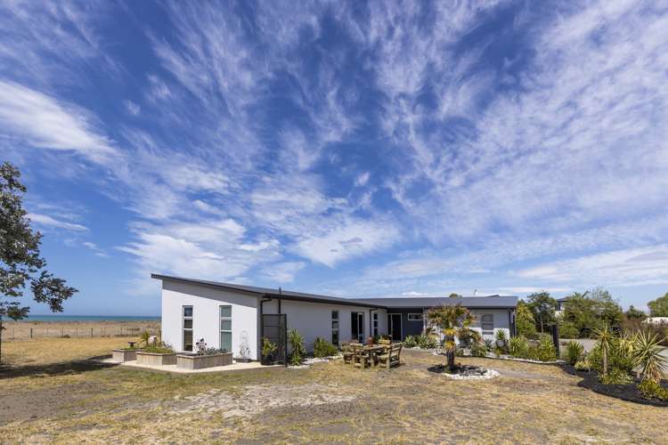 61 Edgewater Place Rarangi_28