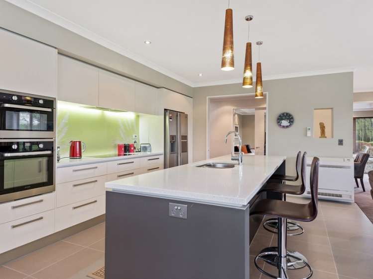 166 Halkett Road West Melton_9