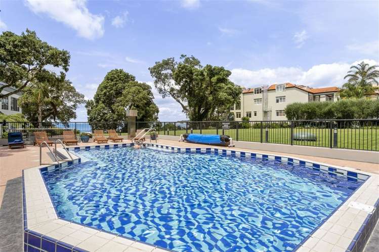 1G/175 Hurstmere Road Takapuna_11