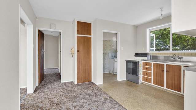 149B Gayhurst Road Dallington_3