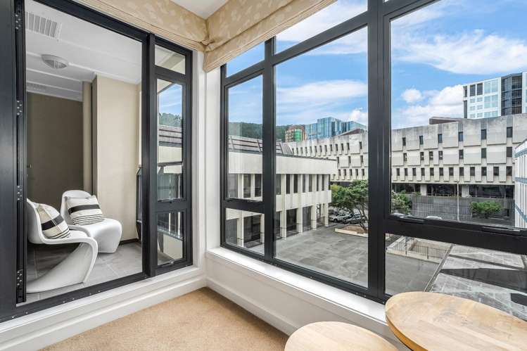 5J/42 Molesworth Street 1357_19