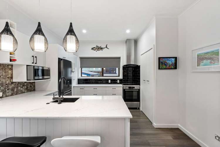 72 Moeraki Road Maoribank_6
