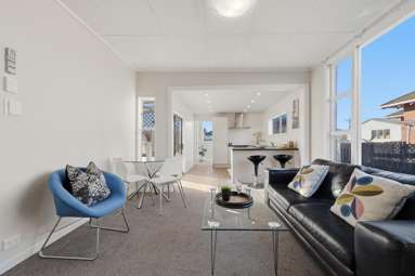 3 Churchill Street_3