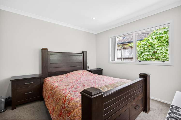 37 Riverglade Parkway Te Atatu South_8