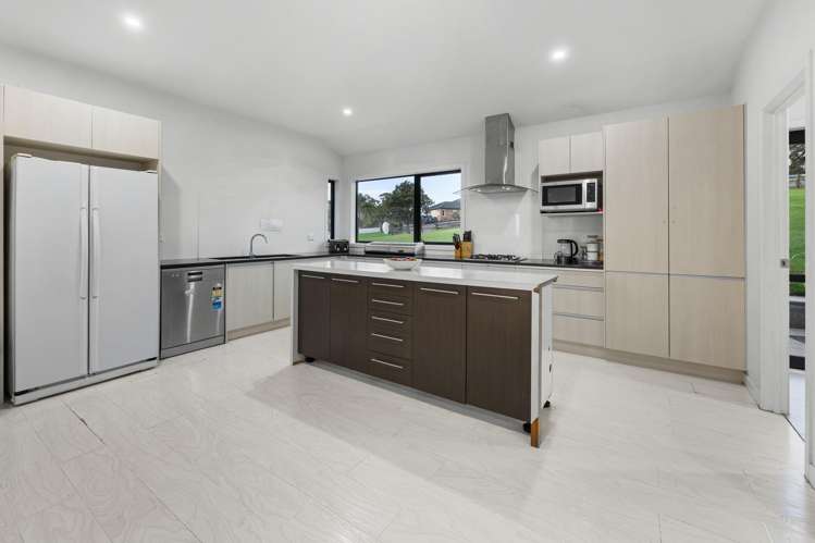 984 Papakura-Clevedon Road Papakura_11