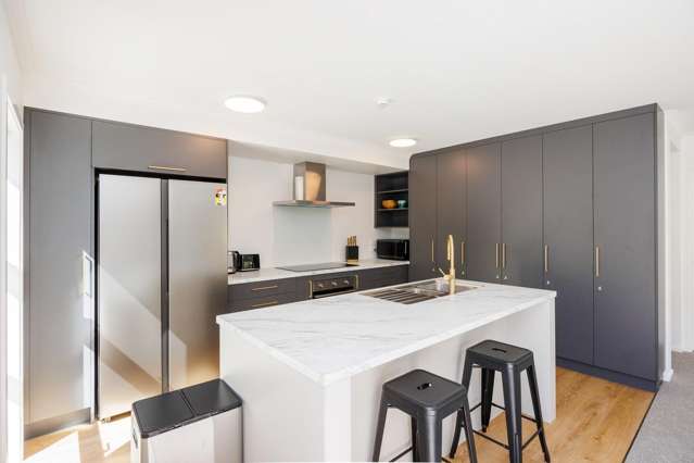 Boarding House - Private room + Ensuite!
