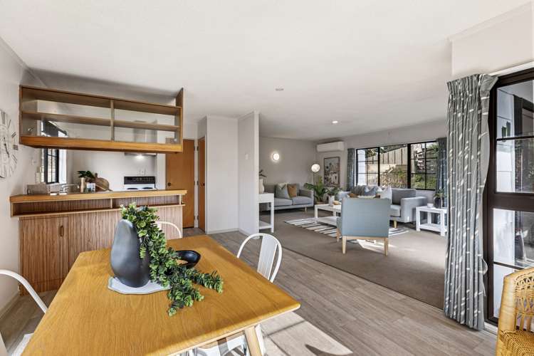 1 Wellesley Grove Gate Pa_5