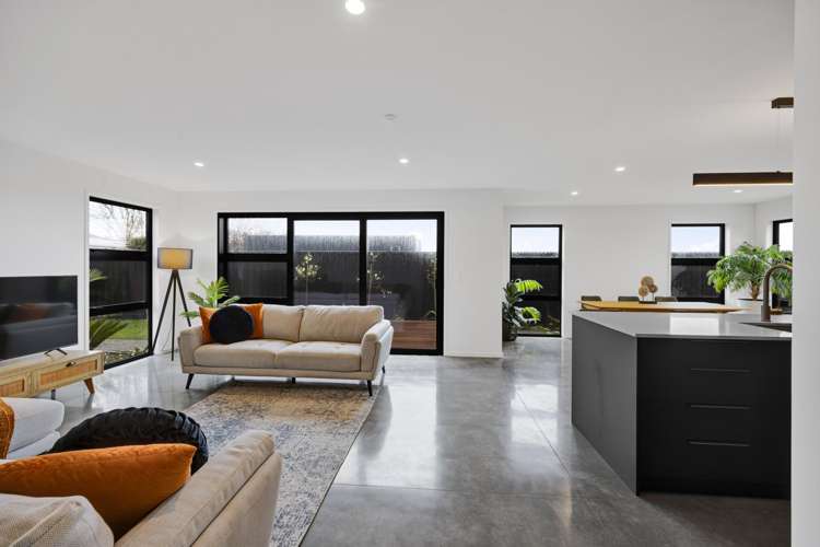 3 Wakaiwa Drive Bell Block_12