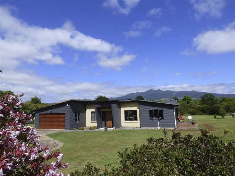 111 Oak Lane Pirongia_0