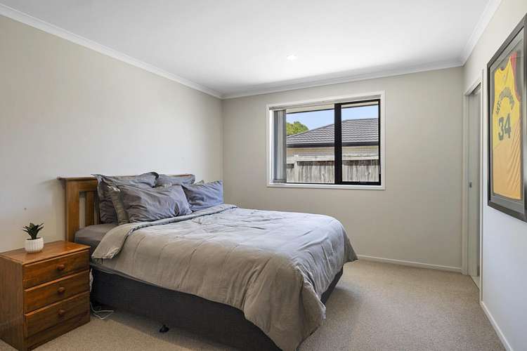 48 Magnolia Drive Westown_16