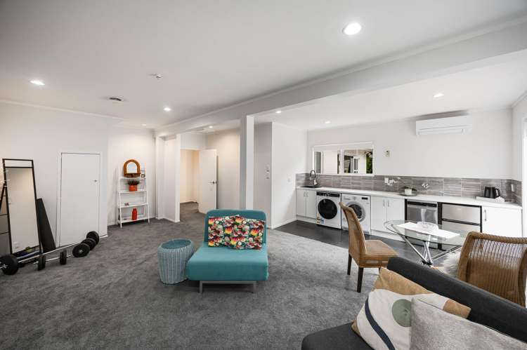 62 Peter Terrace Castor Bay_17