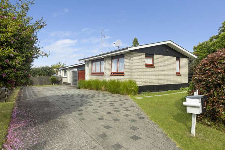 7 Lorna Place Brookfield_13