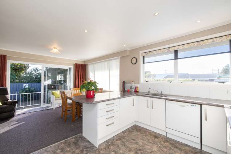 64 Nevada Drive Merrilands_4