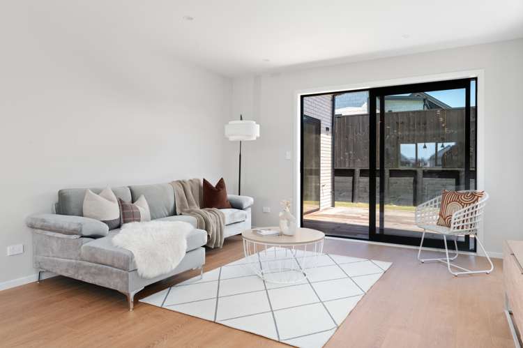 39 Earp Crescent Chartwell_5