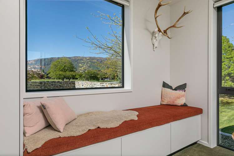 7 Mountain View Drive Wanaka_18