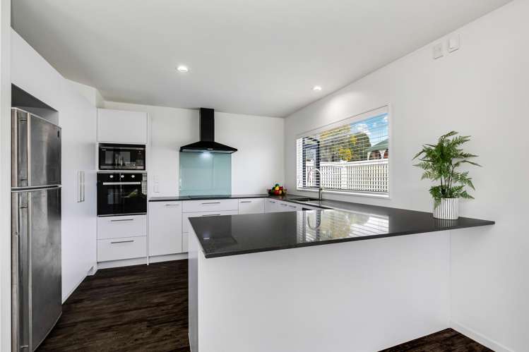 1/11 Harrington Avenue_4
