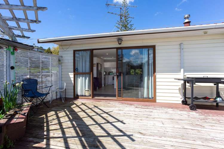 1 Hellyers Street Birkdale_16
