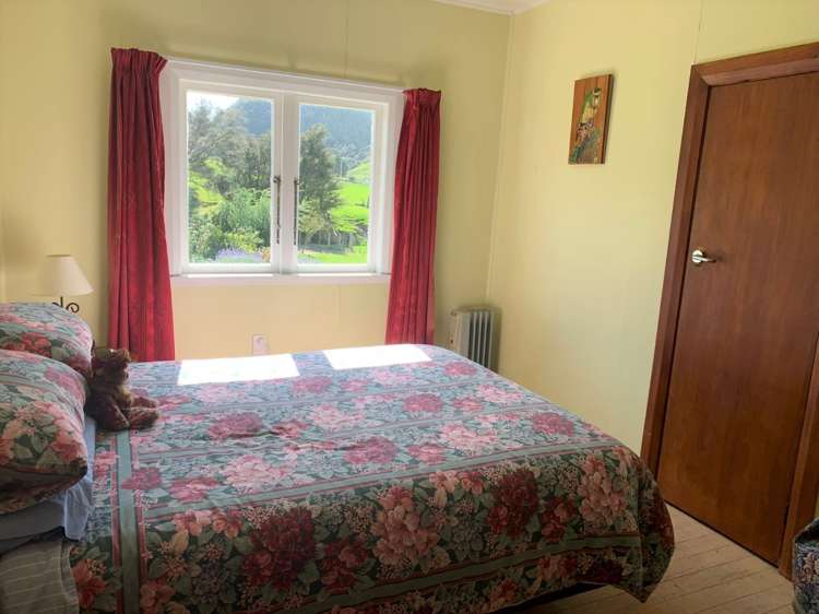 1550 Coast Road Pongaroa_11