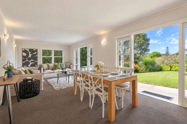 16 Montgomery Crescent Cockle Bay_11