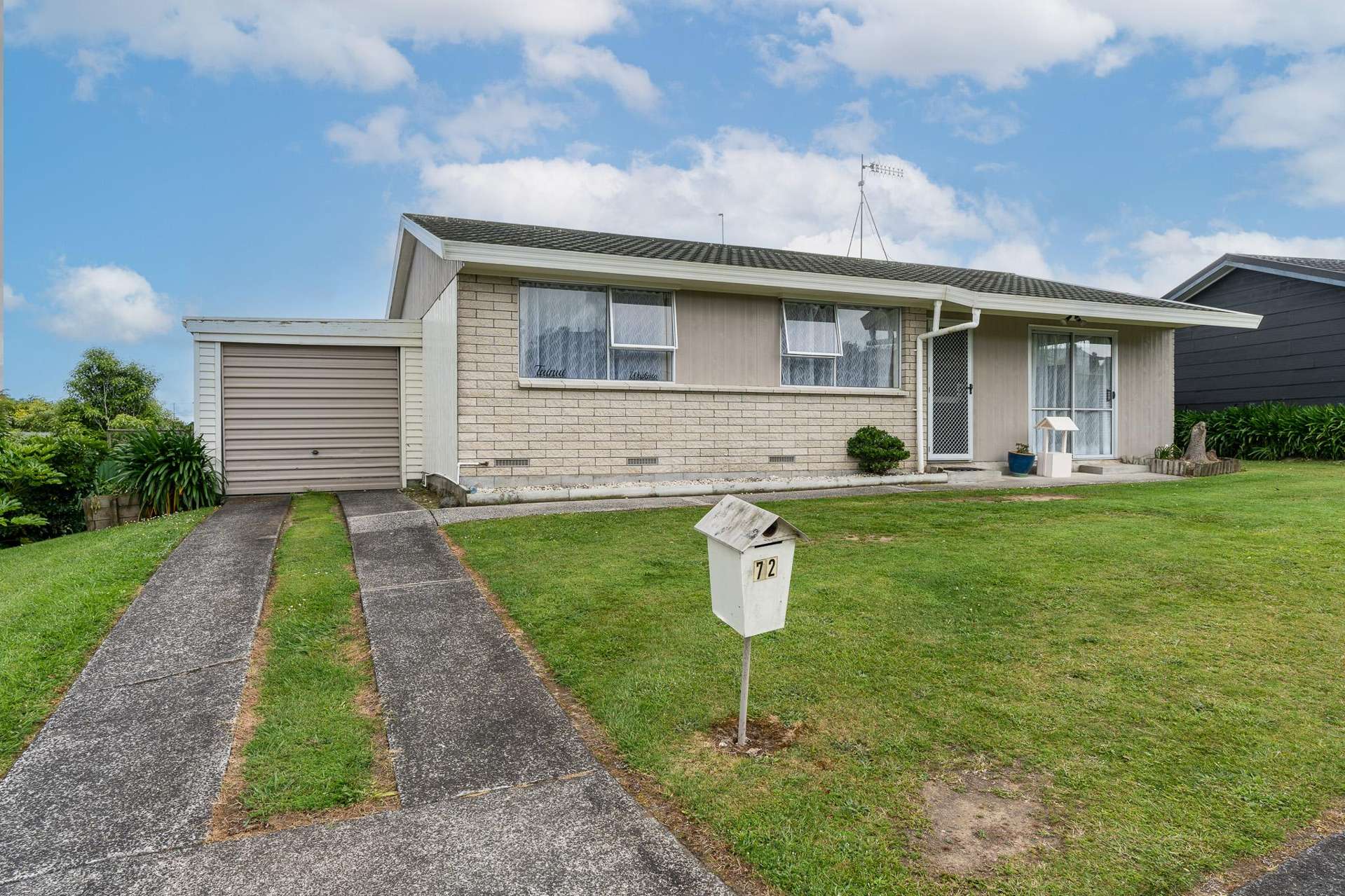 72 Amanda Avenue Dinsdale_0