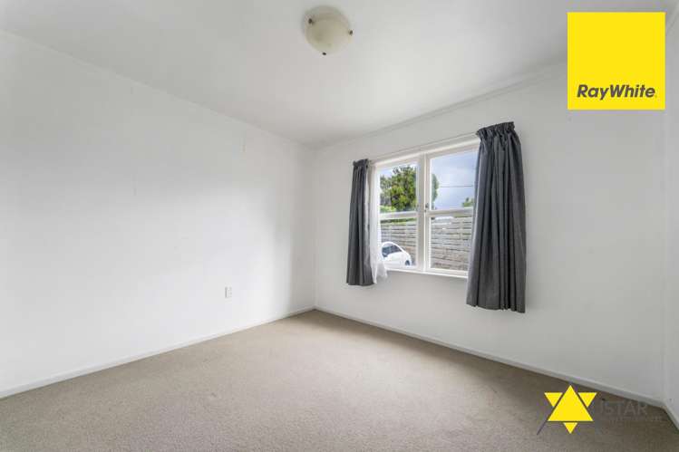 60 Cobham Crescent Kelston_5