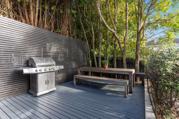 191 Glengarry Road Glen Eden_17