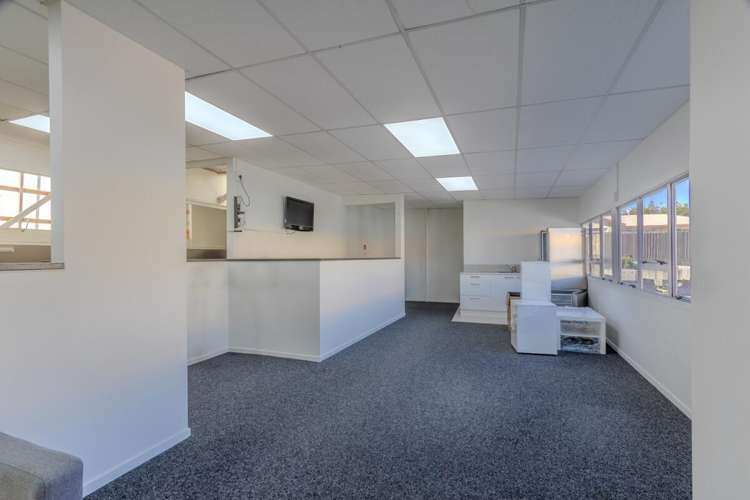 6/194 Moore Street Howick_2