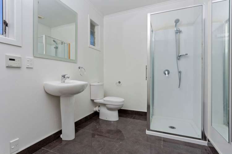 11 Nea Place Hillcrest_14