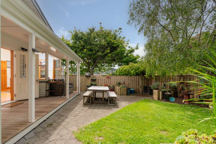 53 Severn Street Island Bay_7