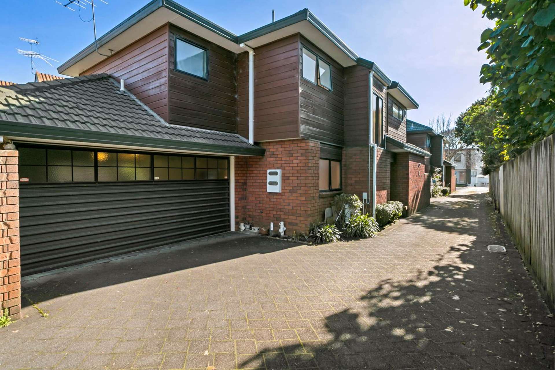 2/4 Alpers Avenue Epsom_0