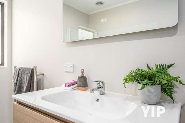 1/23 Bould Street Johnsonville_13