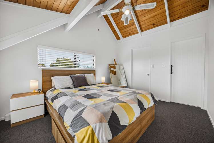 2 Hadfield Street Beach Haven_10