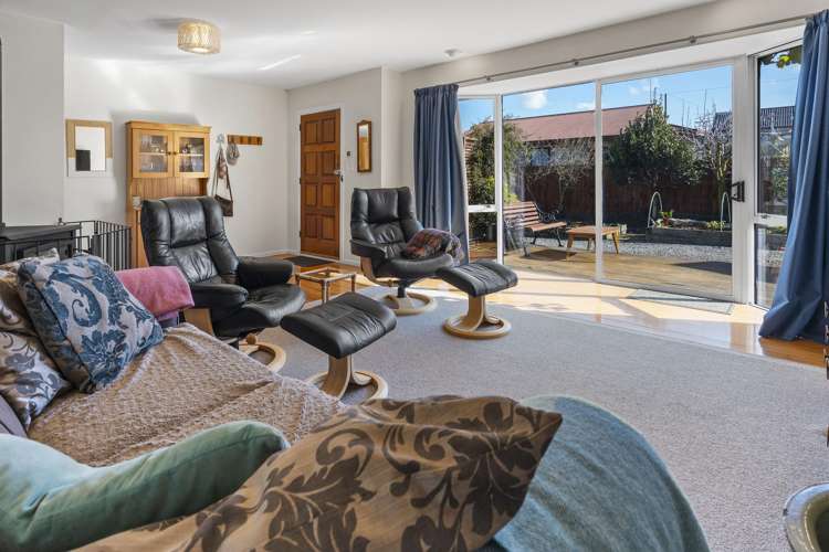 22 George Street Rolleston_5