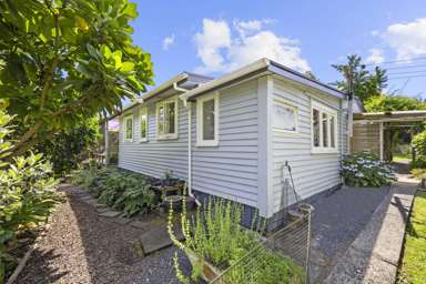 16/18 Lorenzen Bay Road_2